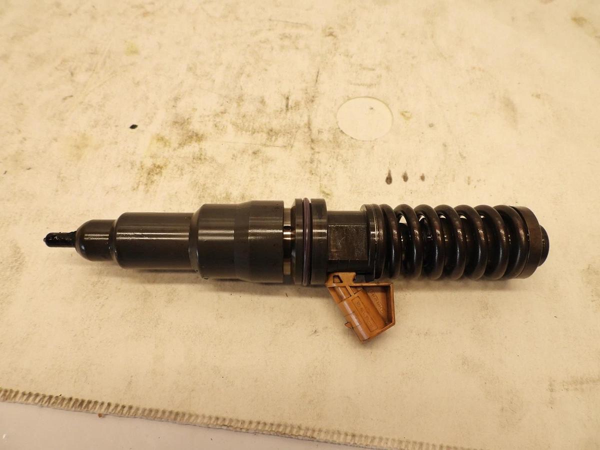 AS IS RM100251 DIESEL  electronic unit injector diesel John Deere