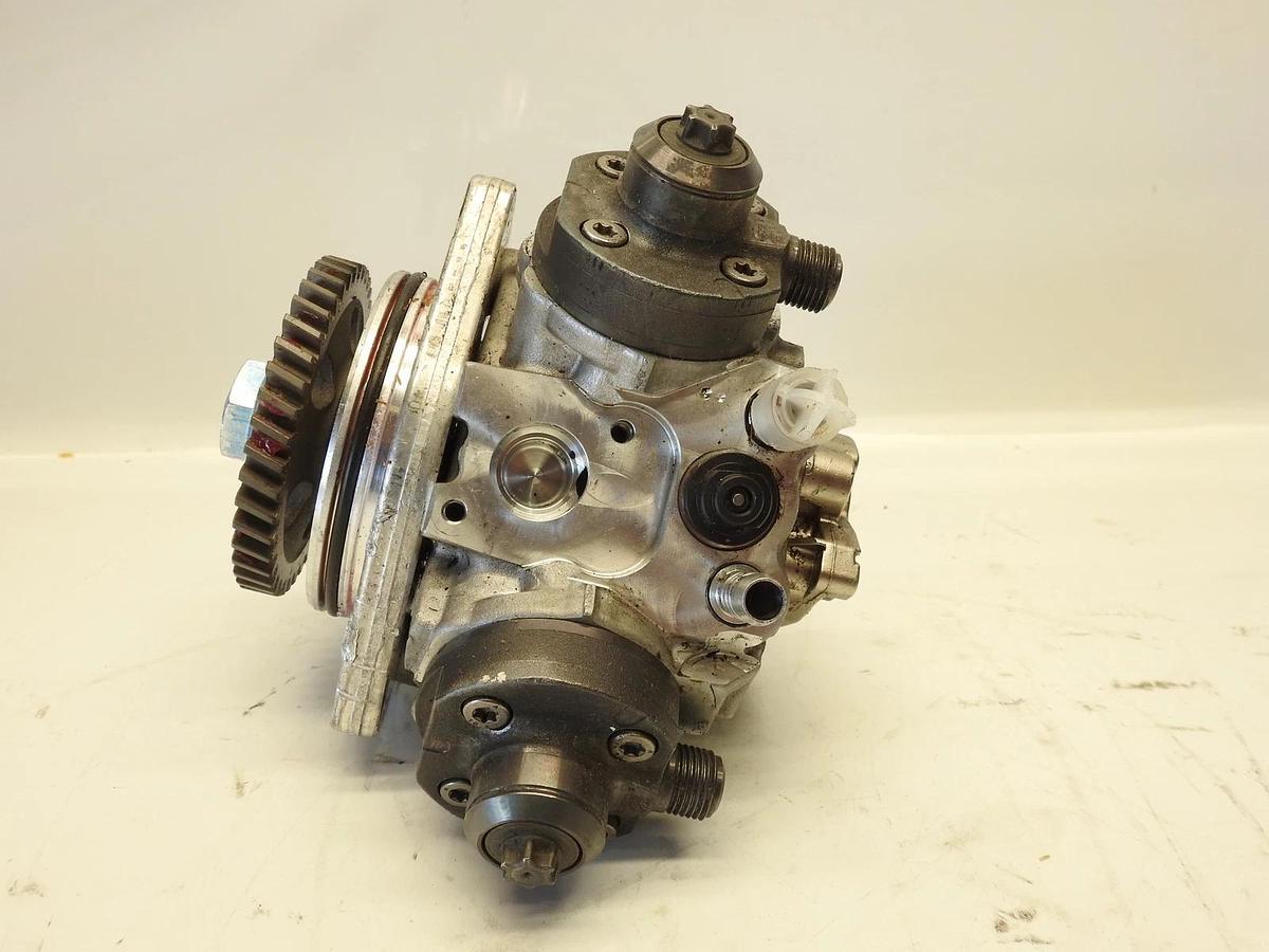2011-2016 Chevy GMC Duramax LML OEM Bosch High Pressure Fuel Pump # 0986437421