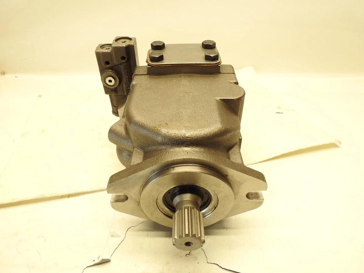 Oem Danfoss 83028527 AGCO 4299408M2 Axial Piston Hydraulic Pump Massey Ferguson