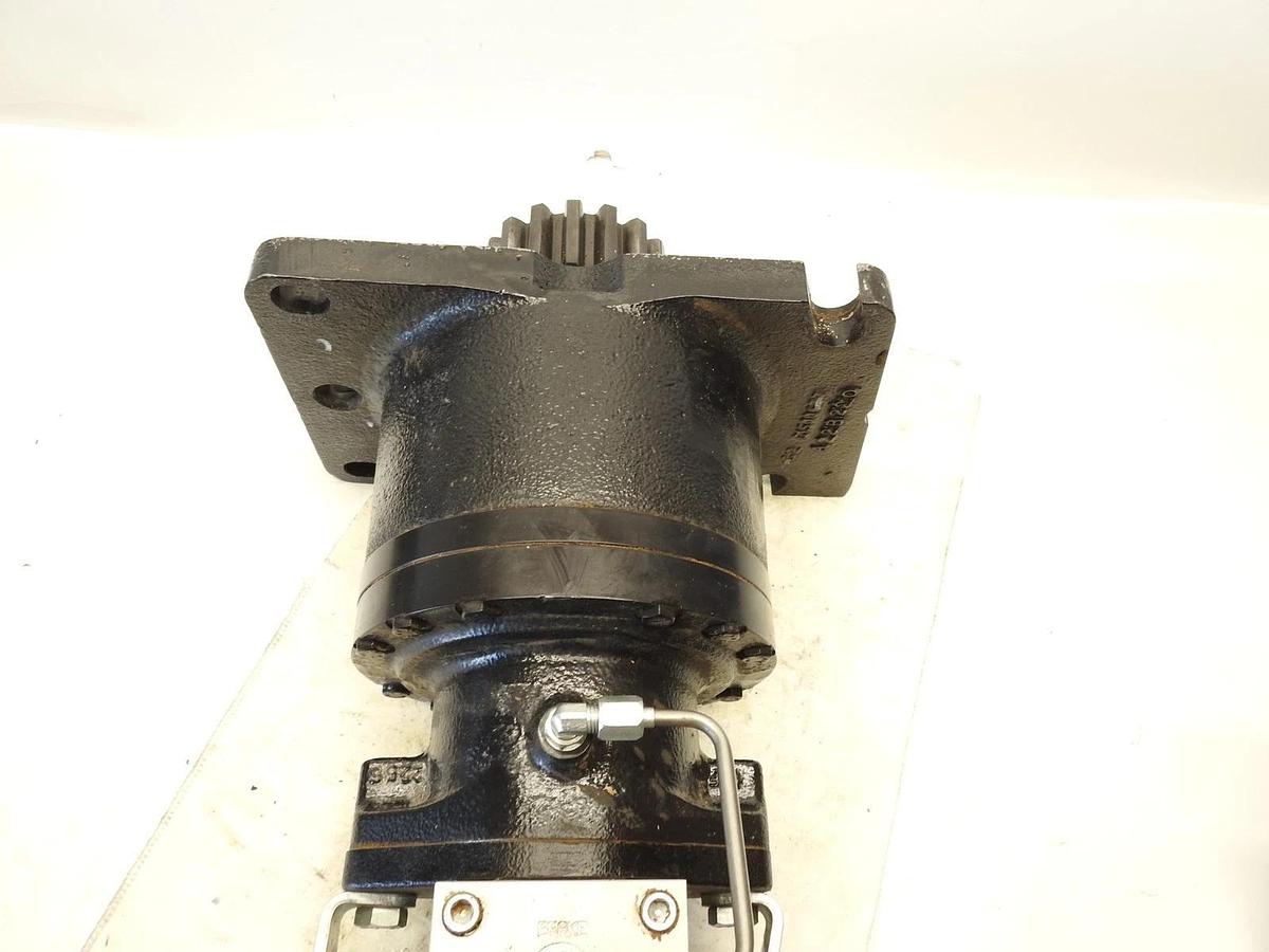 New Genuine Oem JLG 1001229810 Swing Motor/Hub Assembly