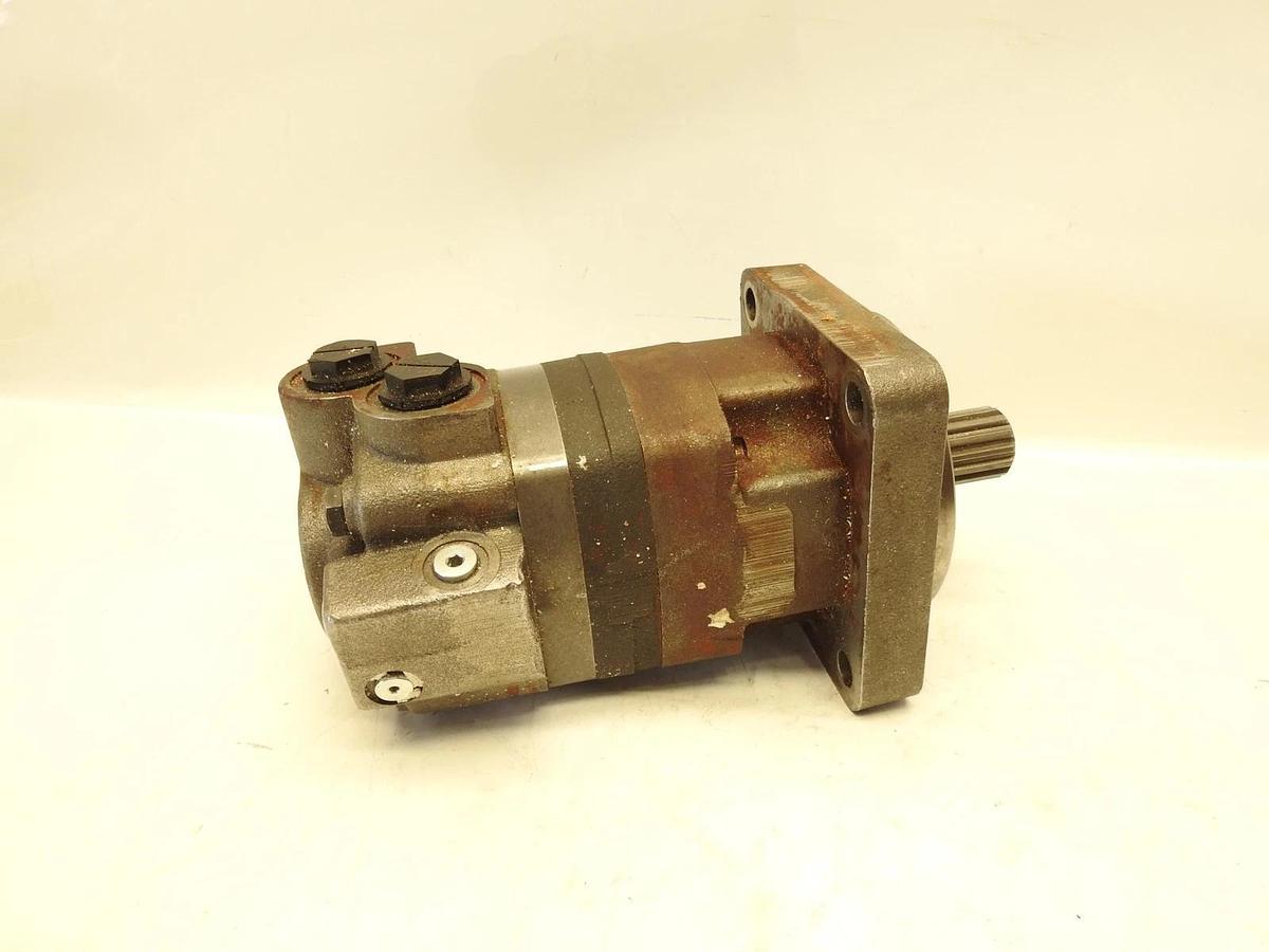 New Oem Eaton Char-Lynn 109-1305-006 Hydraulic Motor