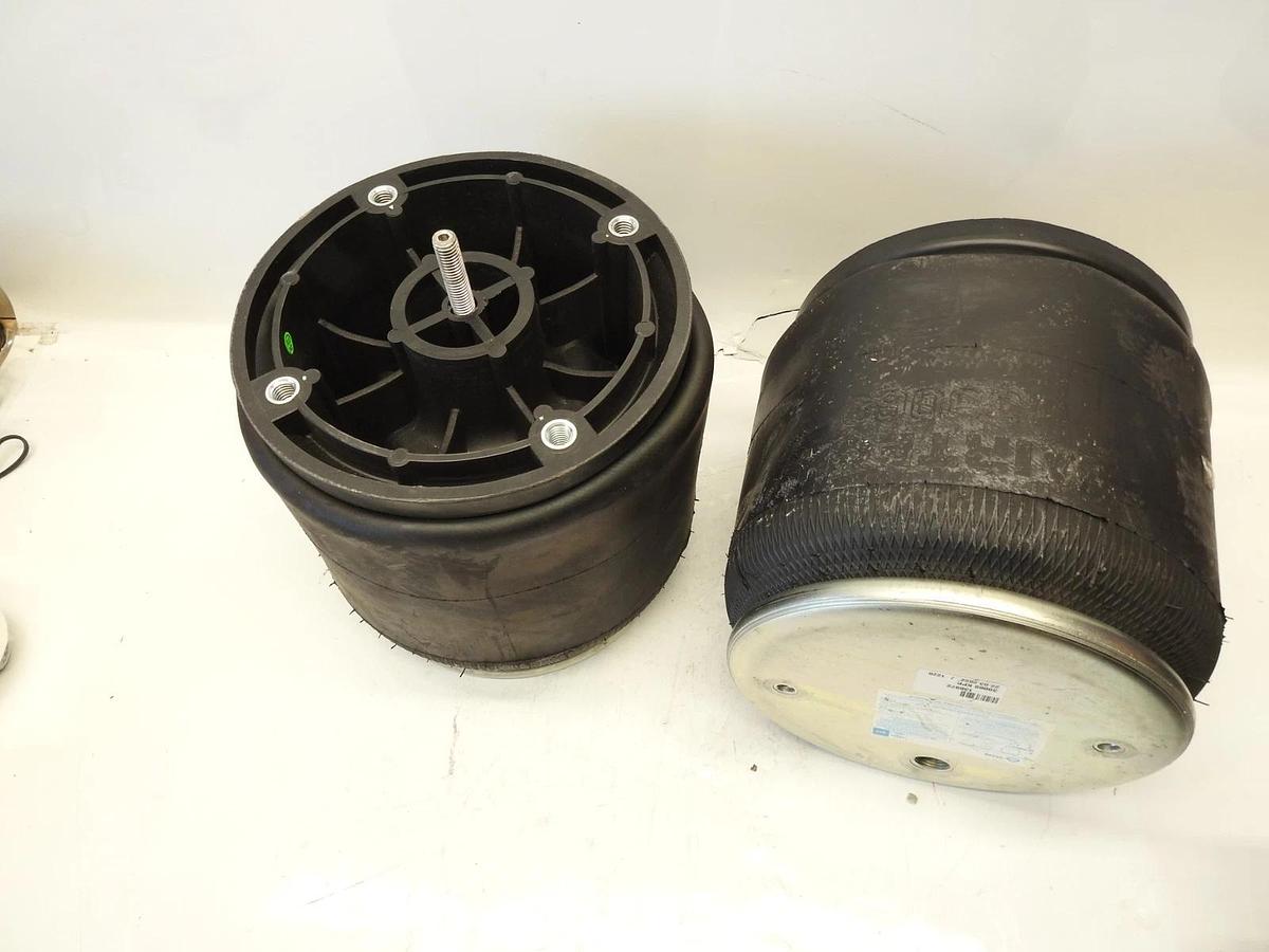 Lot Of 2 AIRTECH AIR SPRINGS 39069KPP - 136972 - Air Spring