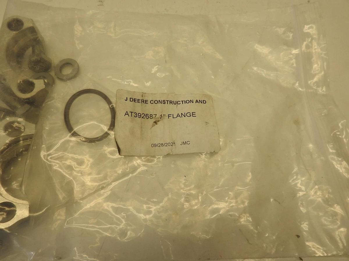 New OEM John Deere 1" Flange Bolt Hydraulic Line Fitting Kit AT392687