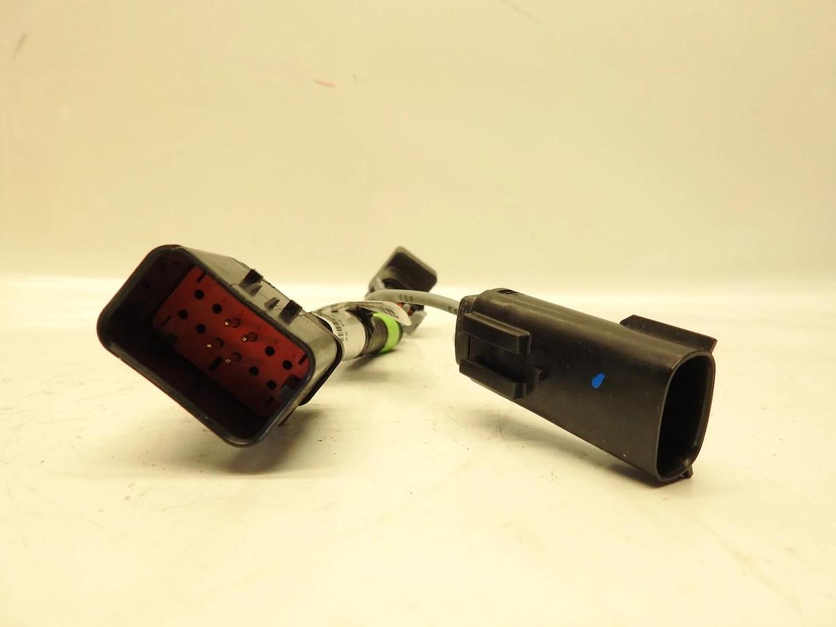 New Oem John Deere PF81137 Wiring Harness