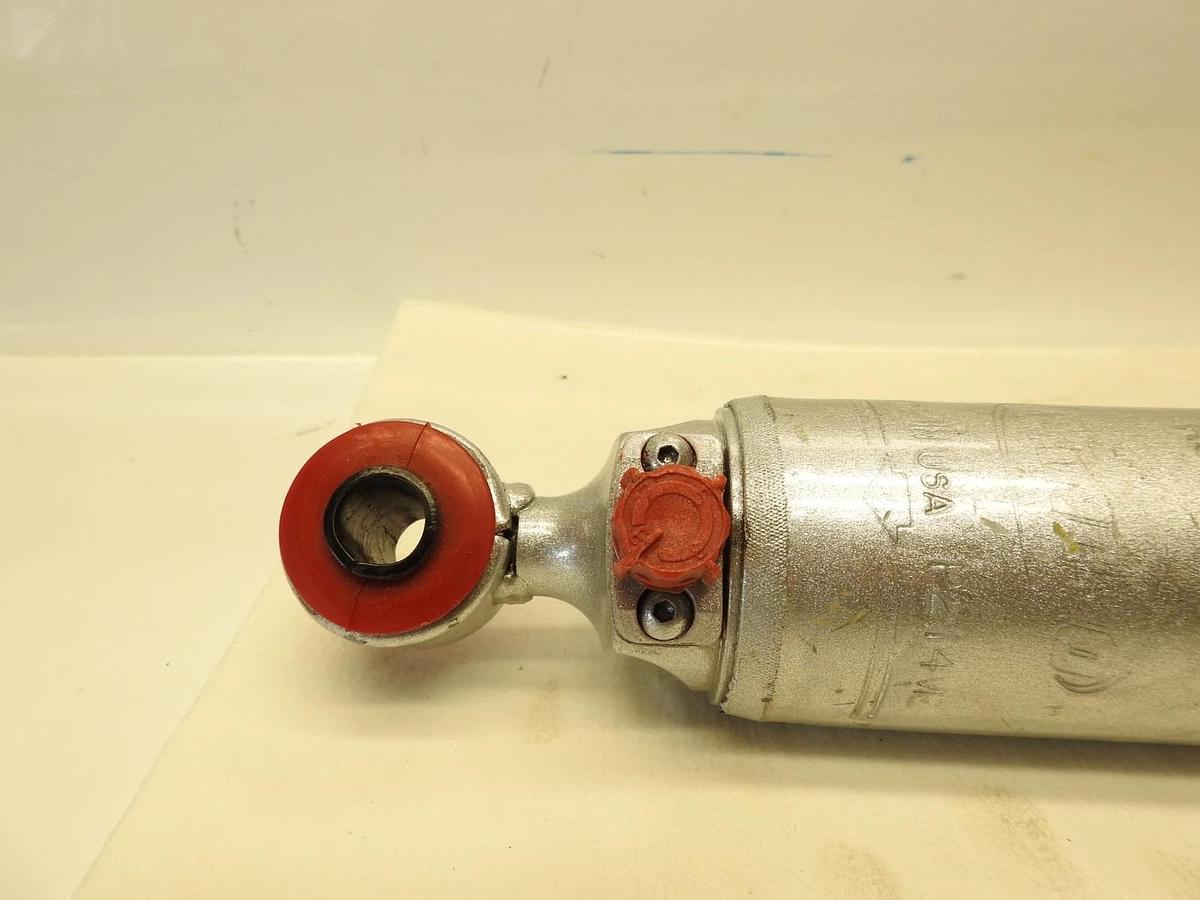 Rancho RS999317 for 11-13 Ram 2500 Front RS9000XL Shock