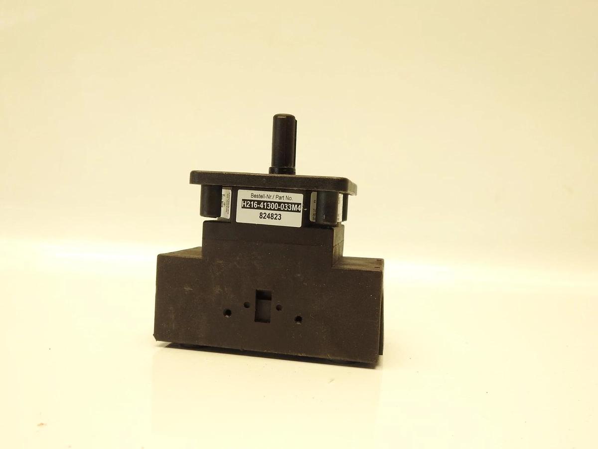 SALZER H216-41300-033M4 / H21641300033M4 (BRAND NEW)