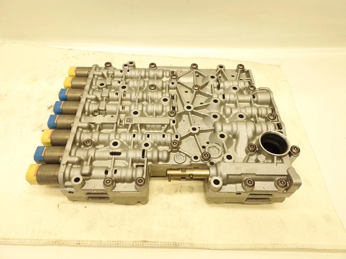 New Oem 21-24 BMW 330E HYBRID AUTOMATIC TRANSMISSION VALVE BODY ASSEMBLY 1102427