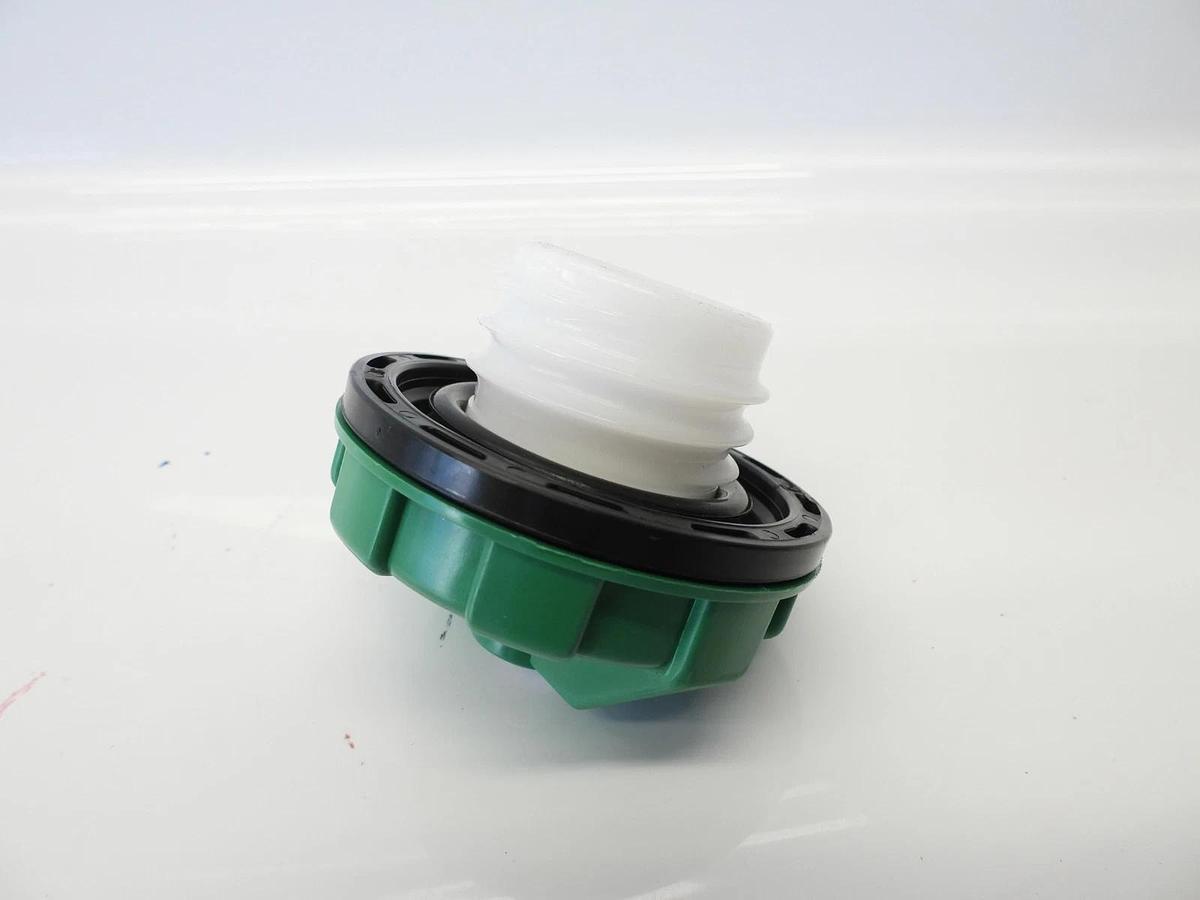 STANT 10591D OEM Type Locking Fuel/Gas Cap For Diesel Fuel Tank NO KEY