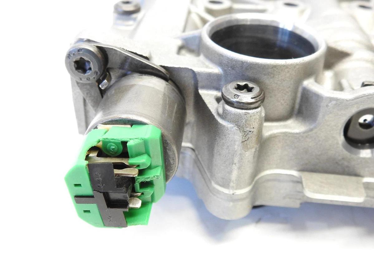 8HP70 ZF8HP70 Automatic Transmission Valve Body For BMW LAND ROVER JAGUAR 2010ON