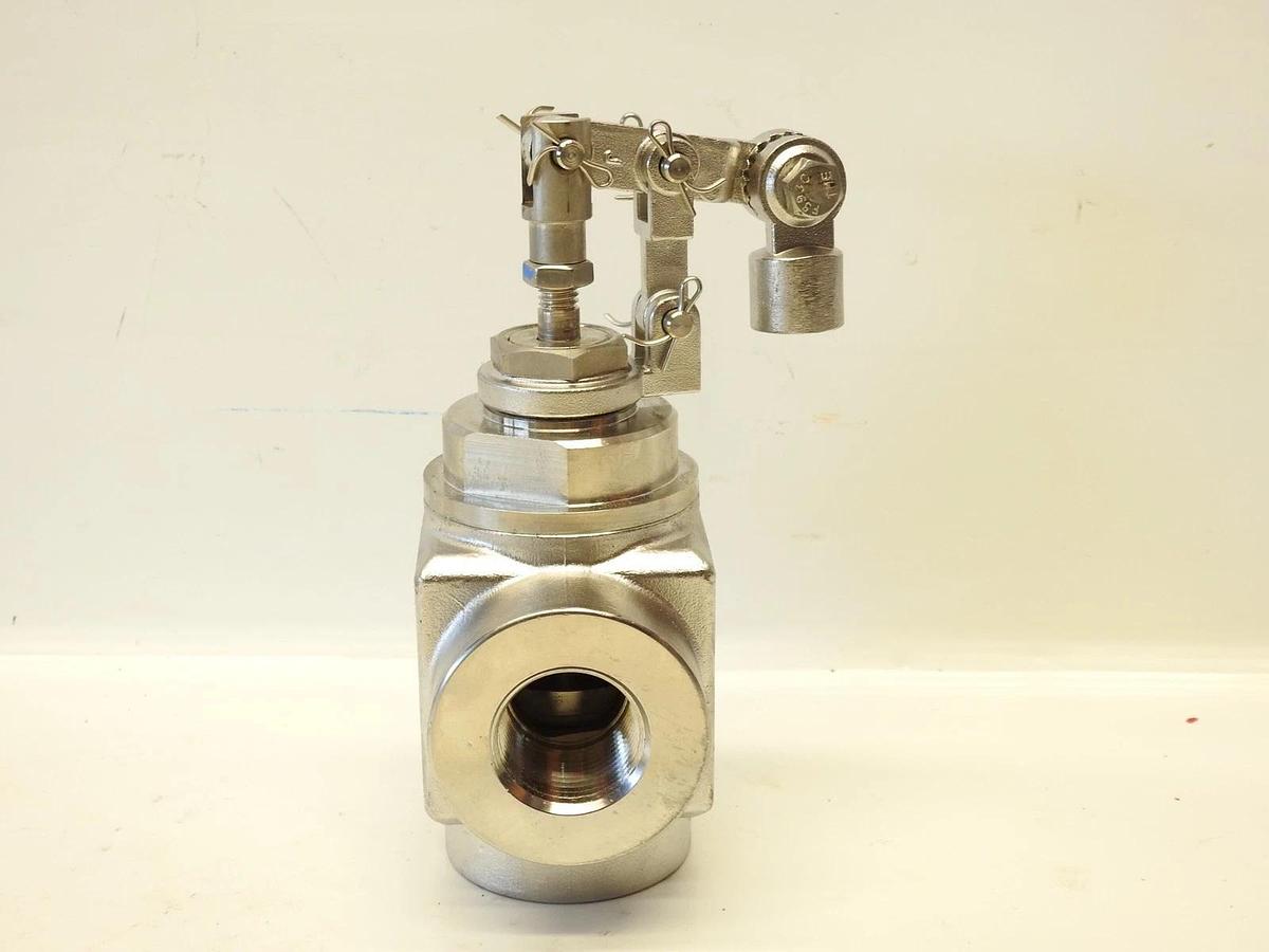 Gadren 1" In Out Stainless Steel Angle Float Valve Heavy Duty