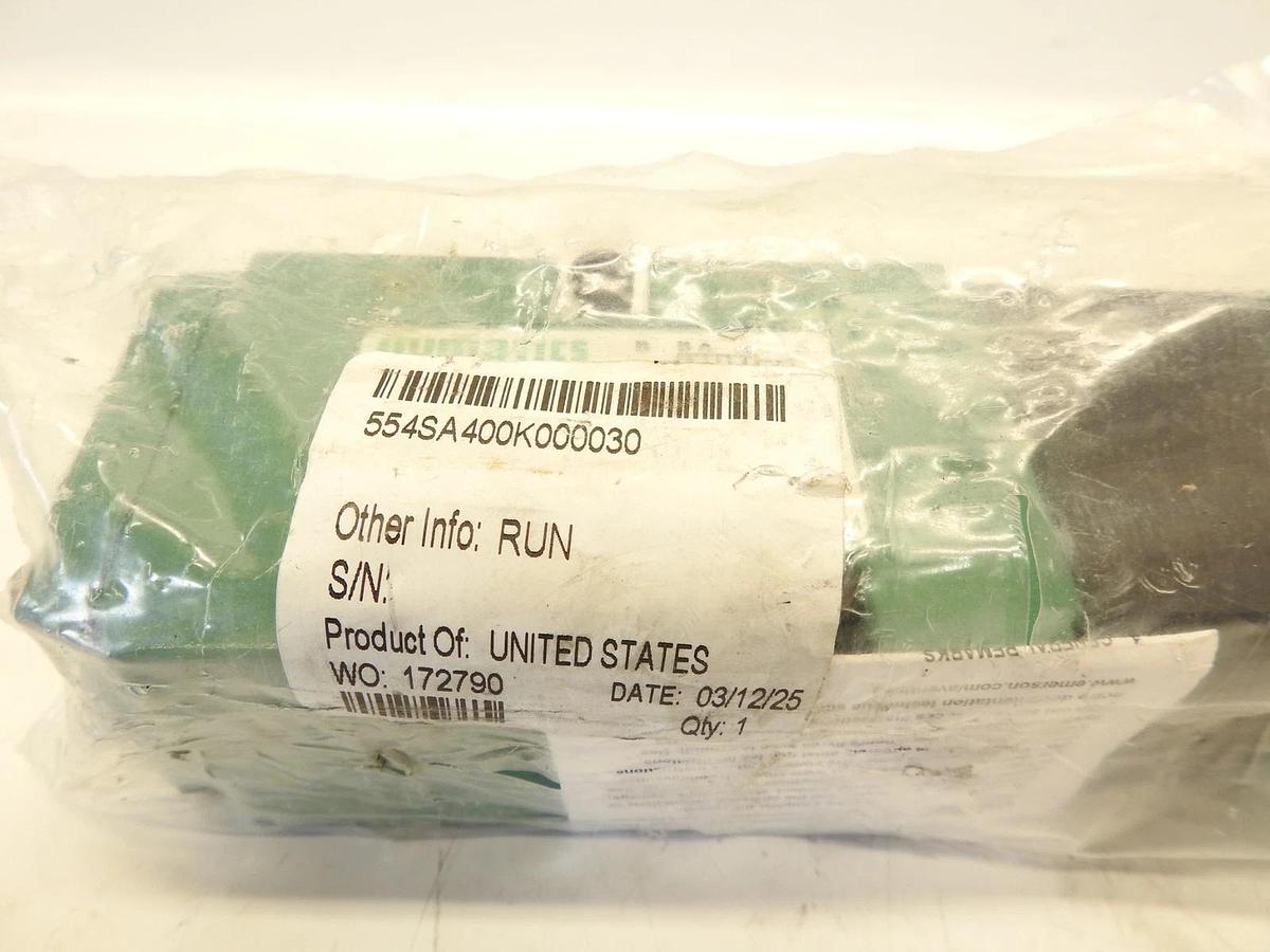 NEW Numatics Single Solenoid Valve 554SA400K000030 120VAC 150PSIG-Air