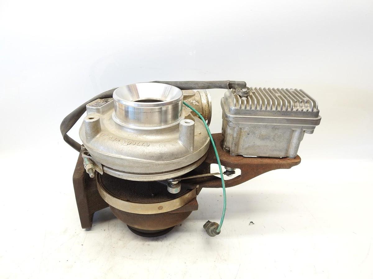 Genuine Oem John Deere SE501966 Turbocharger With Actuator 6170R