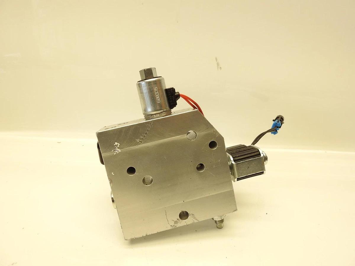 Oem Parker Hydraulic Valve Block