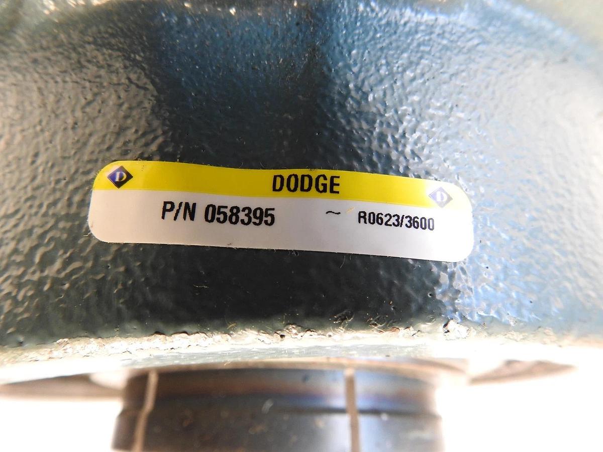 Dodge 058395 Flange Mount Ball Bearing 4 Bolt Concentric Clamp Collar F4B-DLM-21