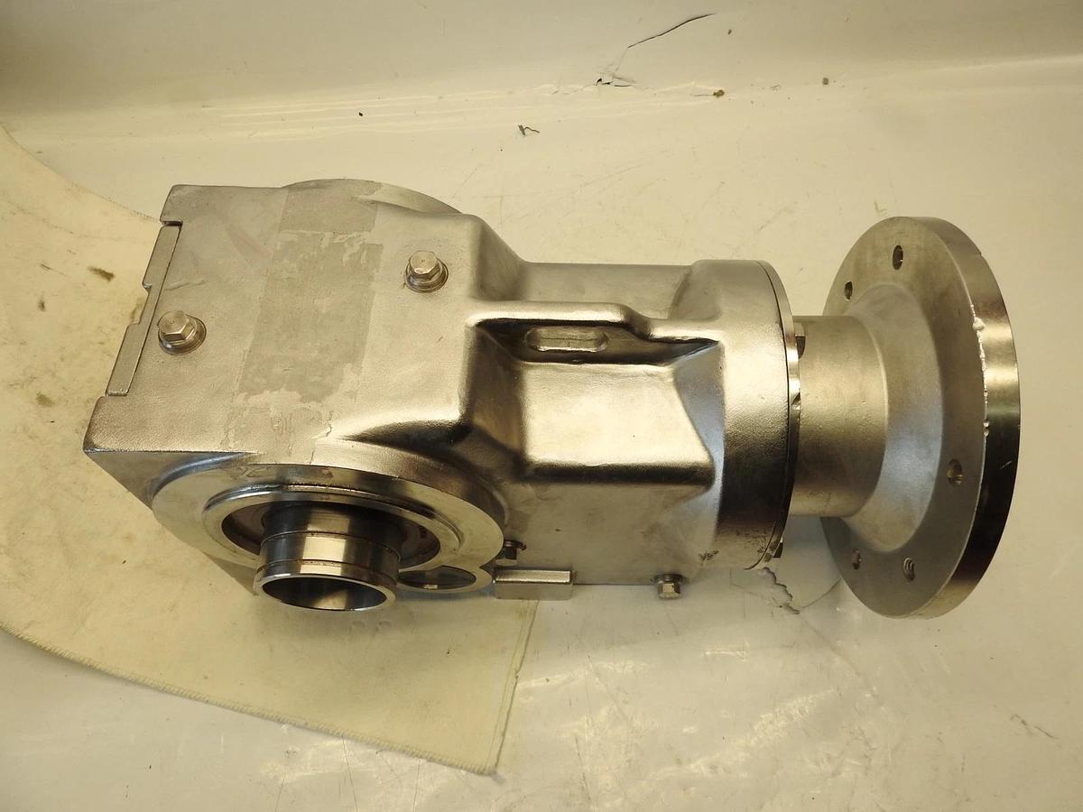 New D&F Equipment GearBox 37.6SJ3 1750 Input RPM 5.64HP 32 to 1 Ratio