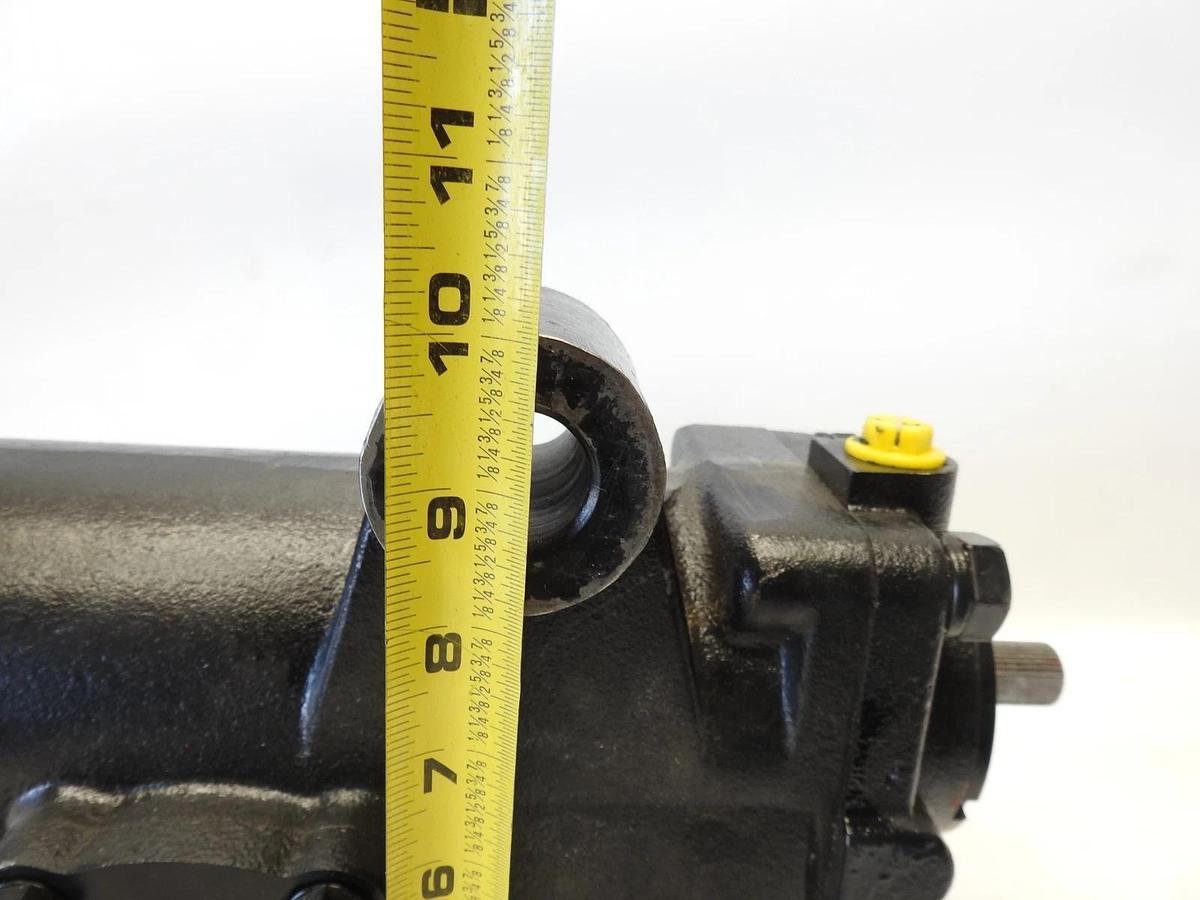New Genuine GYS Power Steering Gear Box  211124  211123