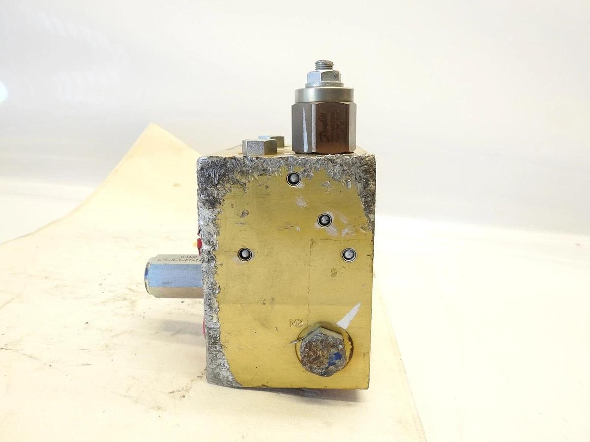 Oem Danfoss Wastebuilt McNeilus Valve, Motor Control, ZR