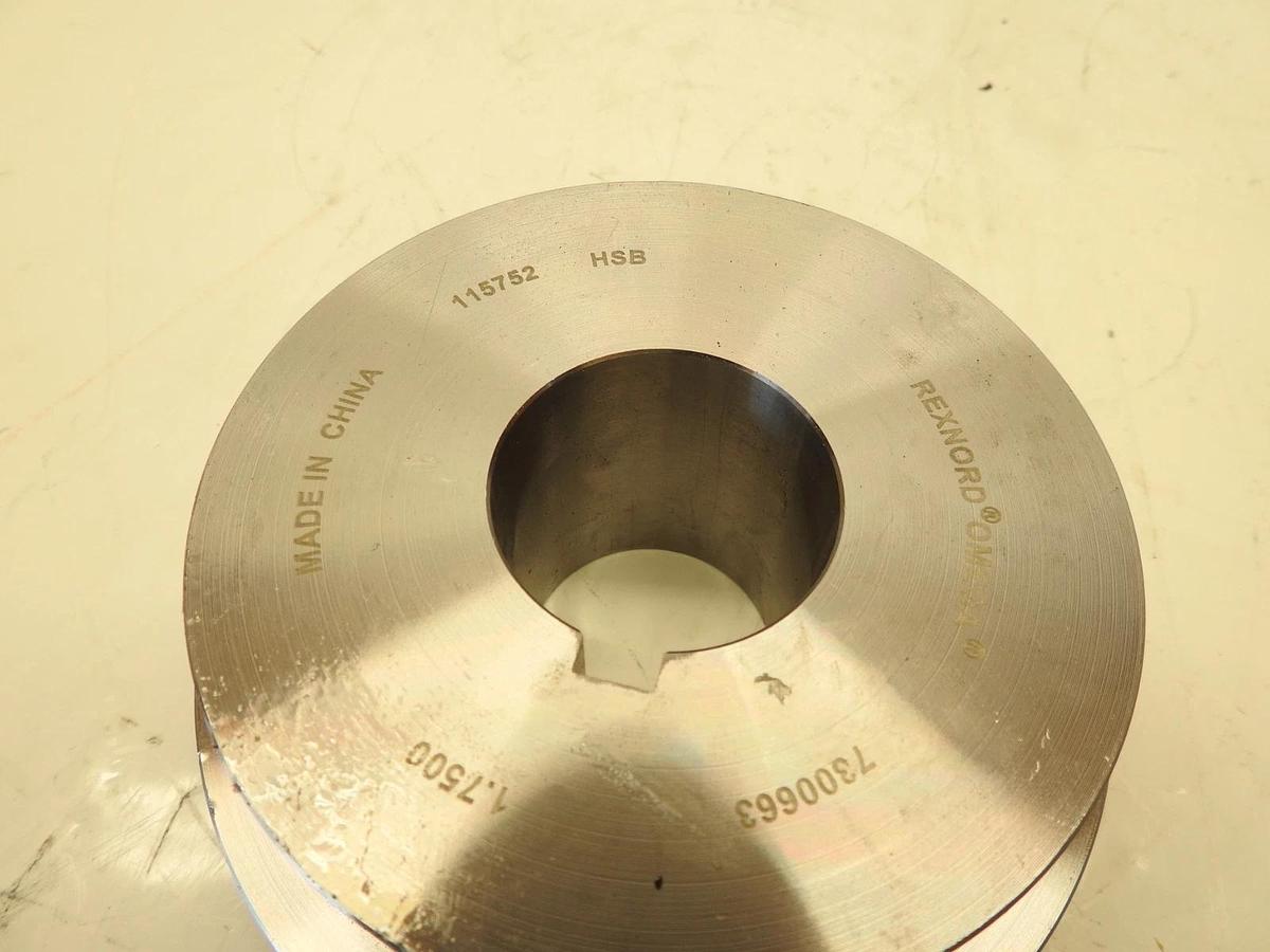 Rexnord Omega 7300663 30 SHSB Coupling Hub 4-5/8" Dia 1-3/4" Keyed Bore