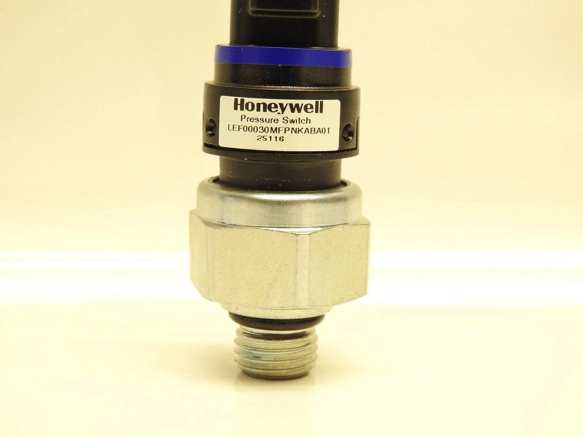 New Genuine Honeywell LEF00030MFPNKABA01 LE PRESSURE SWITCH / SENSOR