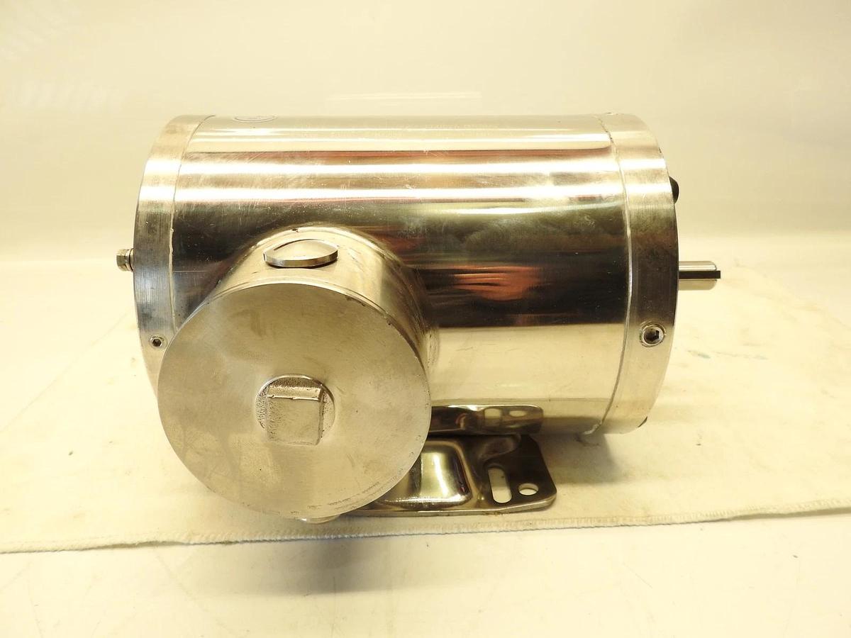Teco Westinghouse WFN0/ 74C Stainless Steel Washdown Motor .75Hp 1800 RPM 60 Hz