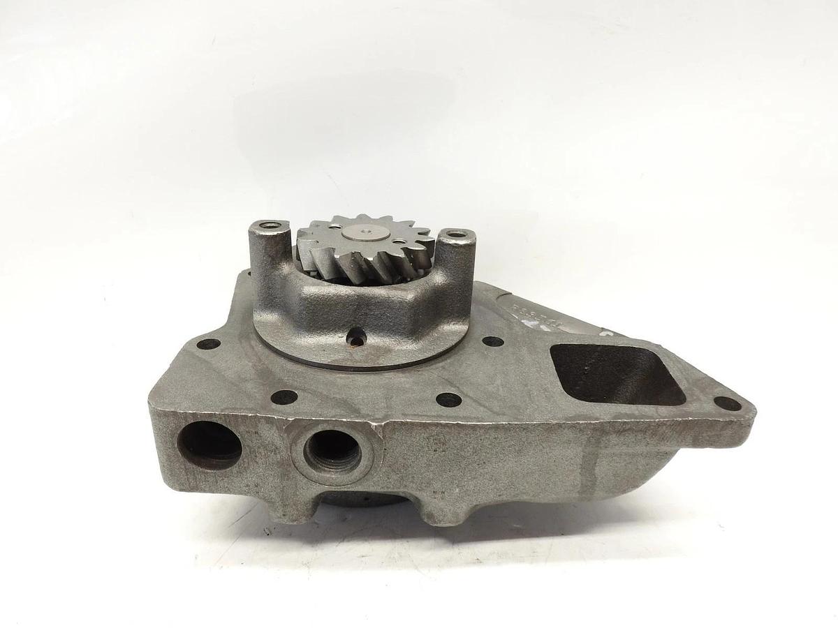 John Deere OEM Genuine Water Pump R83561 Fits Tractor 8560 8760 8960 9500 9600