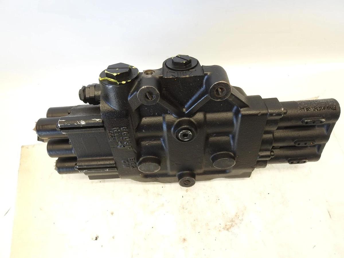 Oem Cat 529-6483: VALVE GP-CON For Wheel Loader 906K 906M 907K 907M 908K 908M