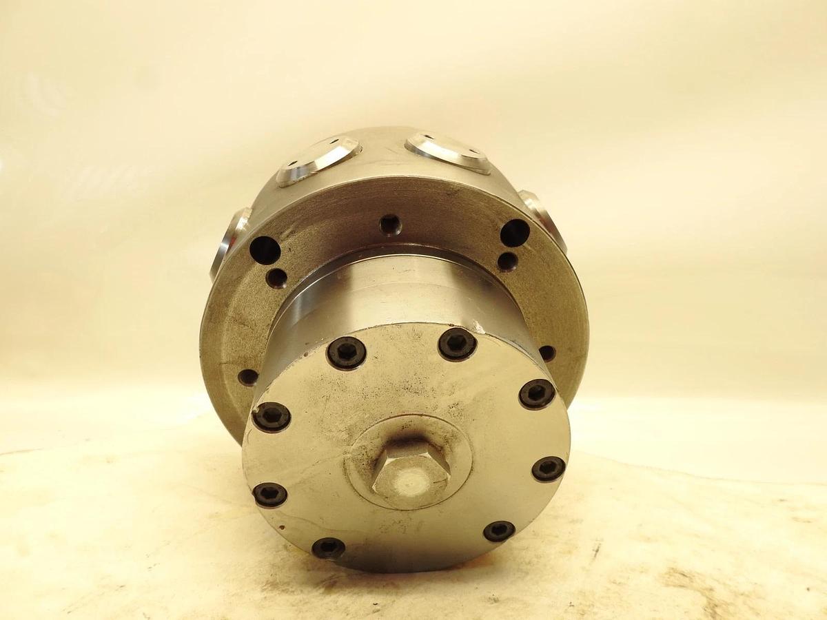 New Genuine Young Powertech 14907 1812-9820 Hydraulic Gear Motor