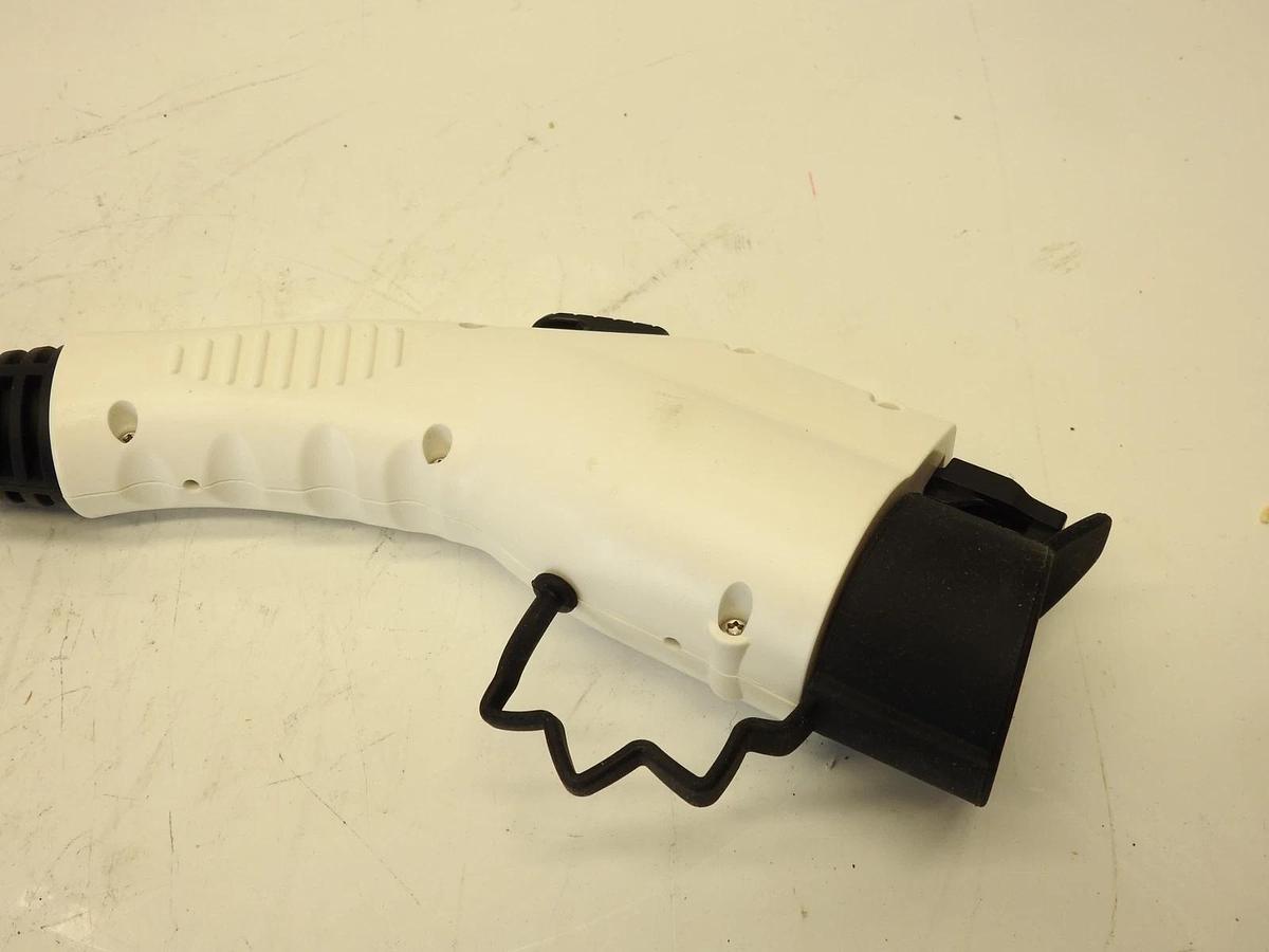 Lectron Tesla to J1772 Adapter - 40A 250V for Electric Vehicle (EV) Chargers