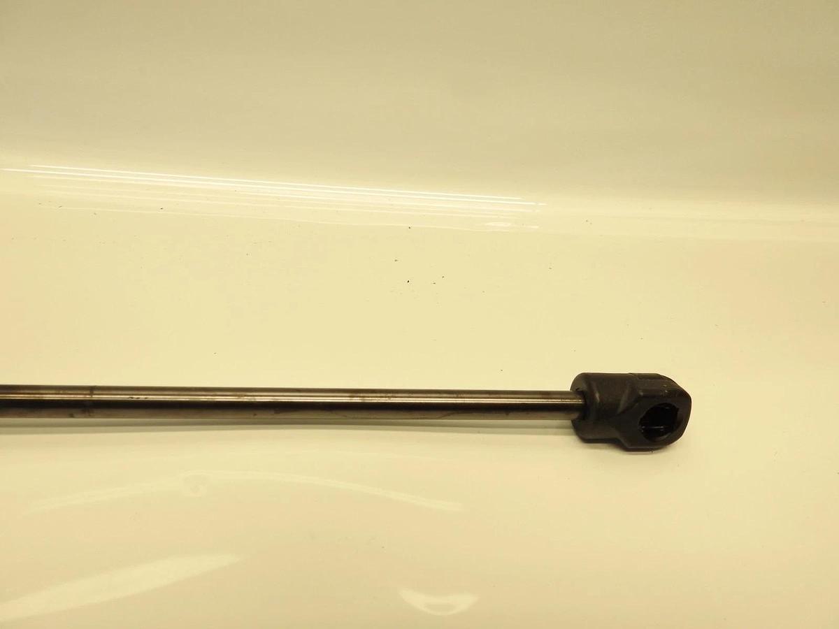 Single C16-02622 17" 28Lbs/127N Gas Shock Strut for Leer are Camper Shell Truck