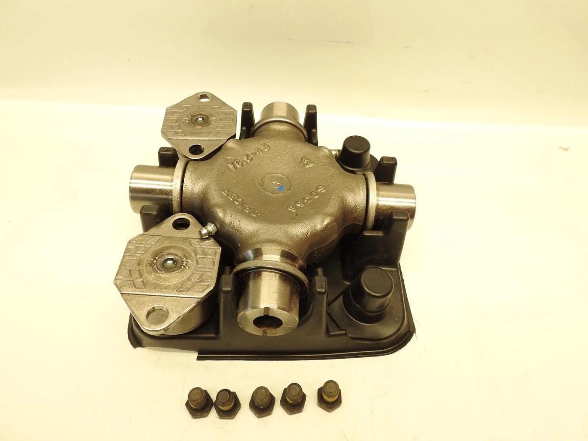 Genuine Dana Spicer Universal U-Joint Bearing SP-5281X MISSING PARTS