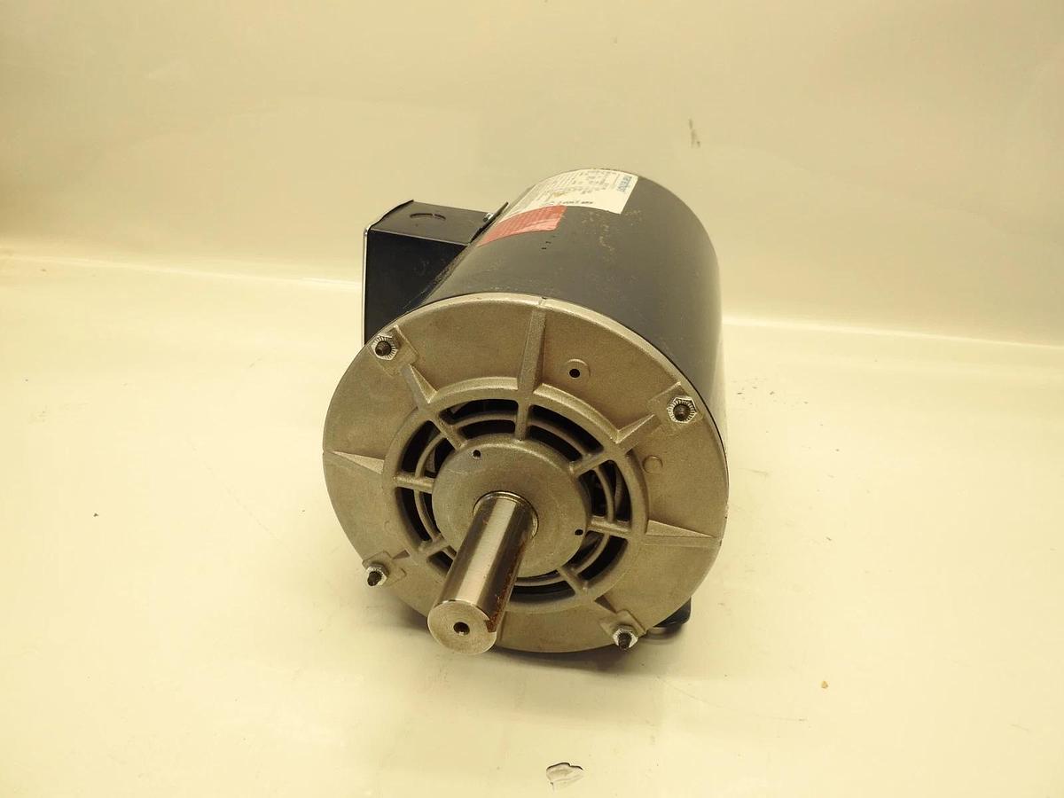 NEW MARATHON MOTORS Y466 145TTDR5702 2-spd, 2-winding, 3-Ph, 1-1/2 and 3/8 HP