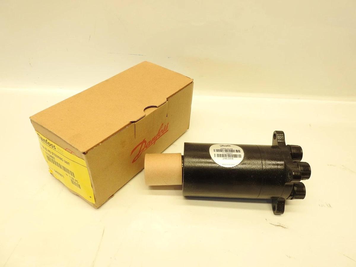 New Oem Danfoss 11134667 OSPM 63 PB Hydraulic Steering Unit
