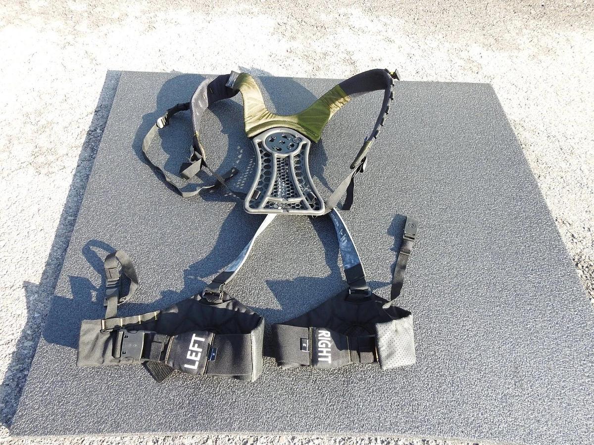 HeroWear Apex Exosuit Commercial Back Support Exoskeleton Size 6 Length 4 Size 2