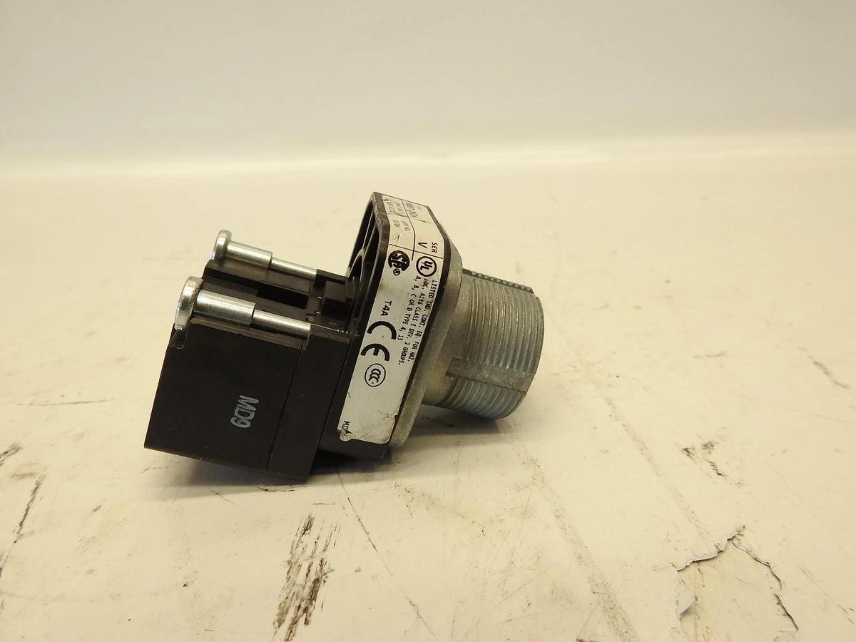 New Oem Allen Bradley 800TC-N374