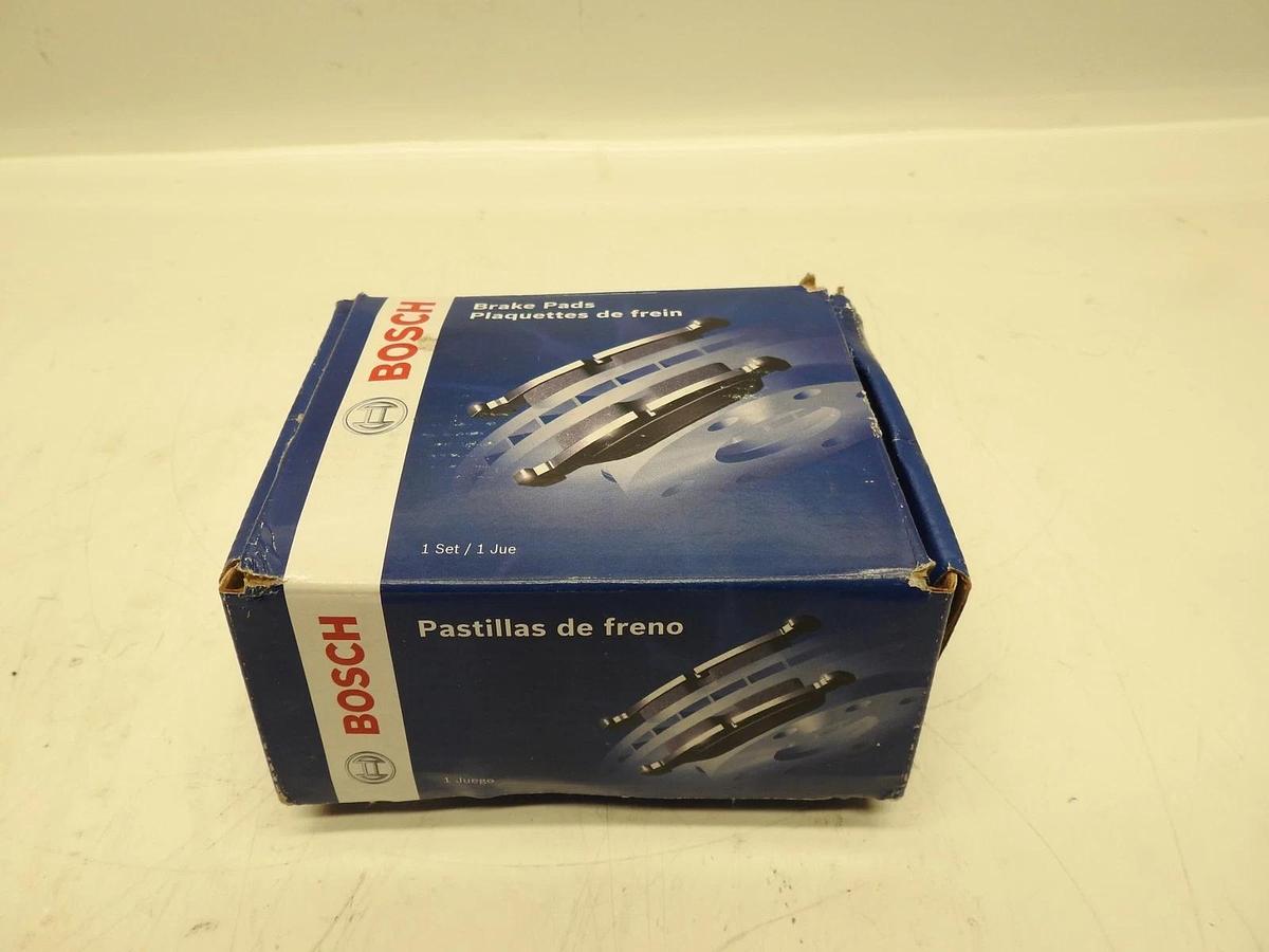 New Oem BOSCH BE1719H Blue Ceramic Disc Brake Pad Set