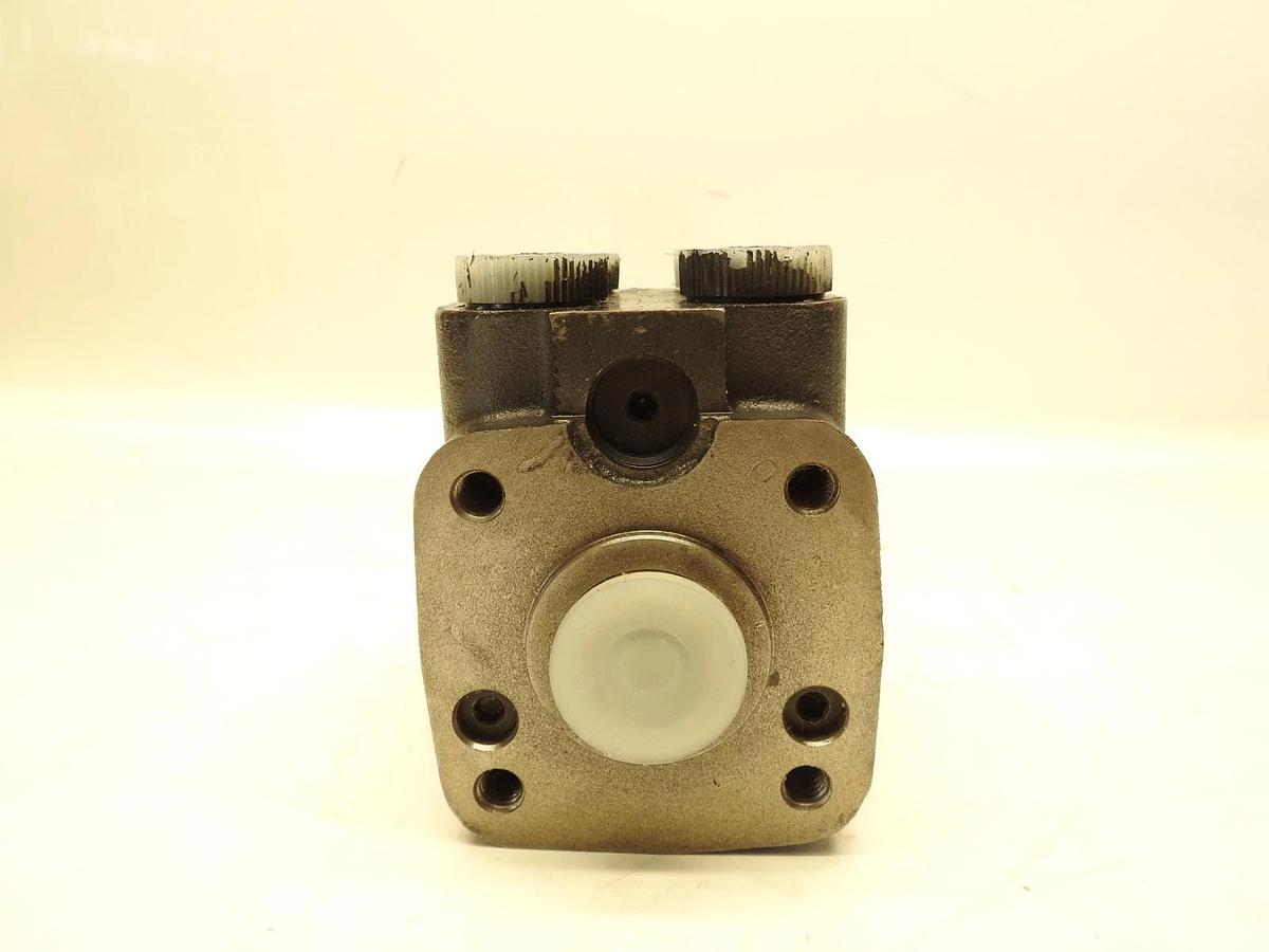 STEERING CONTROL UNIT REPLACEMENT NEW FOR EATON CHAR LYNN 211-1009-002 (OR -001)