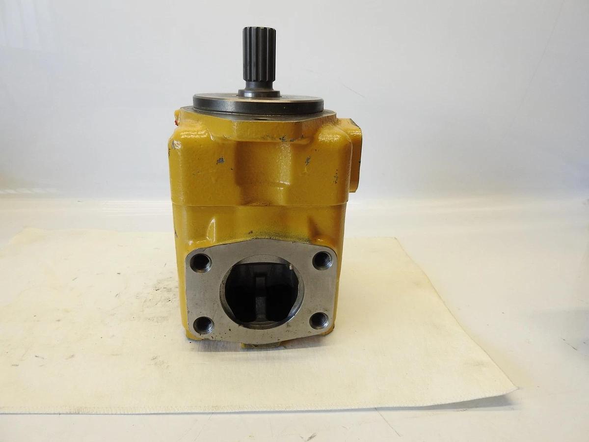New Oem Cat 3G6846  HYD PUMP 641B, 651B, 651E, 657B SCRAPER
