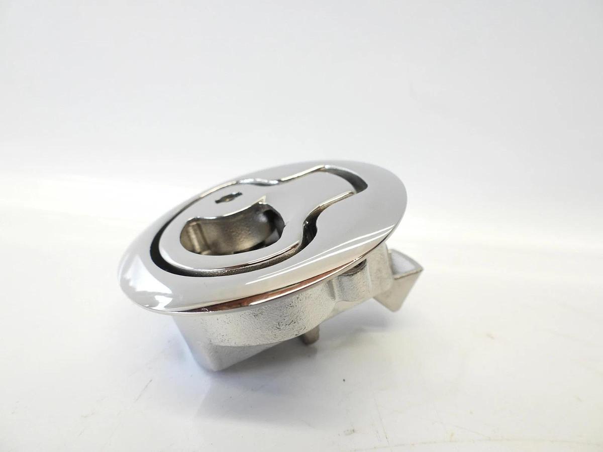 New 2 1/2" M1-44-8 Southco Push To Close Latch Medium Stainless Steel