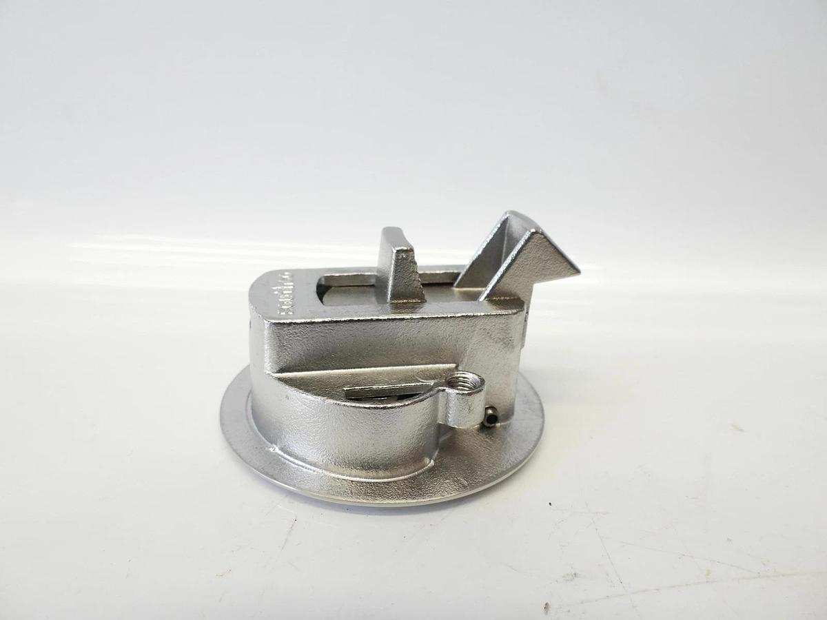 New 2 1/2" M1-44-8 Southco Push To Close Latch Medium Stainless Steel