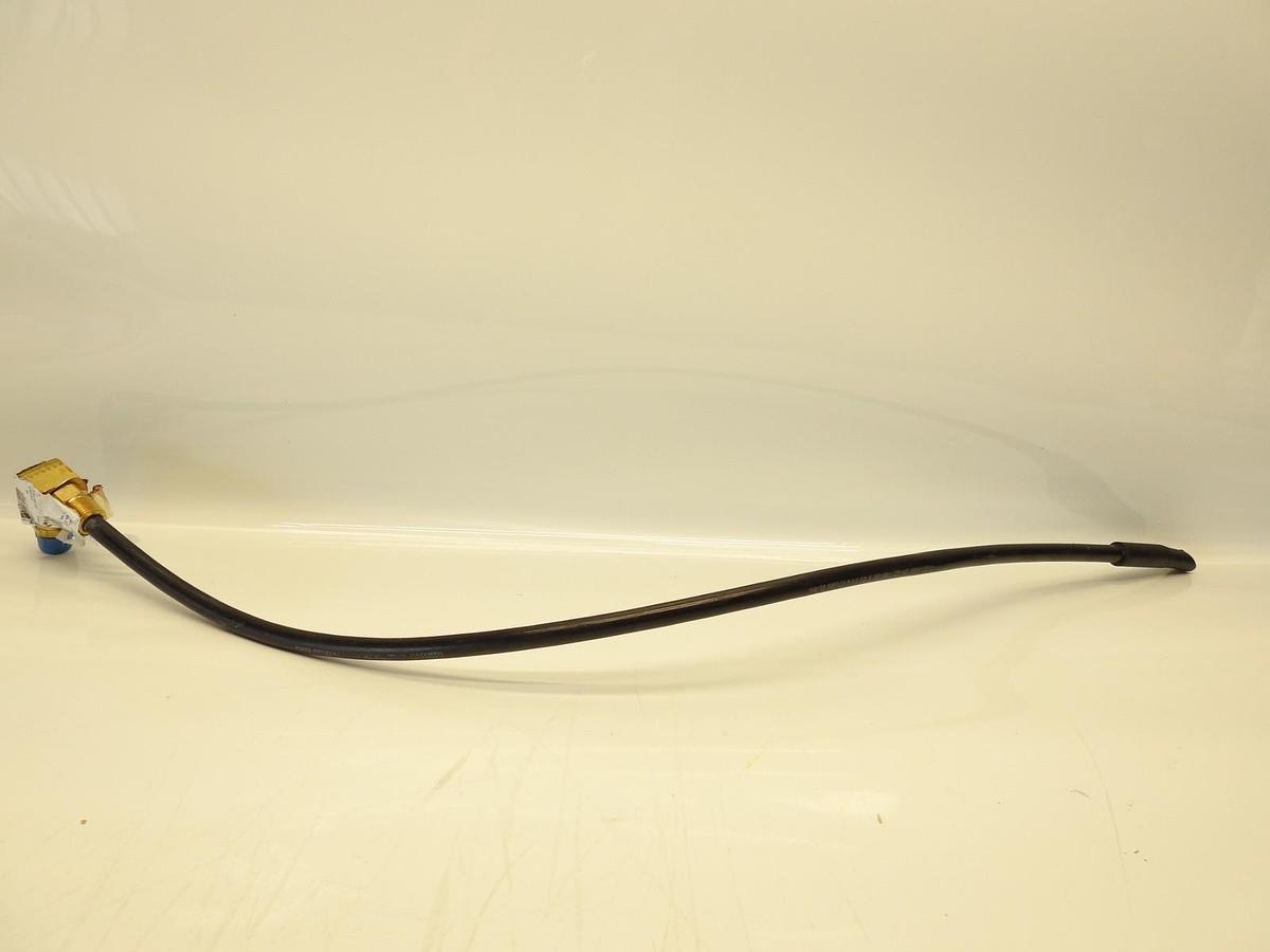 OEM Paccar V88-1003-3 Dynacraft Fuel Draw Tube Assembly #8 W/90