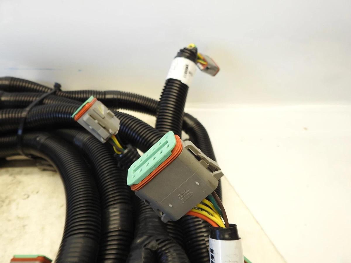 New Oem Case CNH 51537842 47745728 Control Bus Wiring Harness