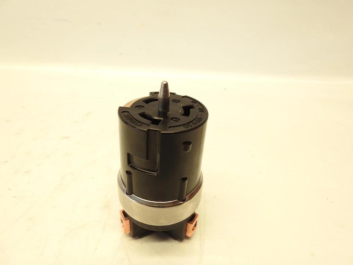 Hubbell CS8164C Locking Connector 50 amp 480V 3 Pole and 4 Wire