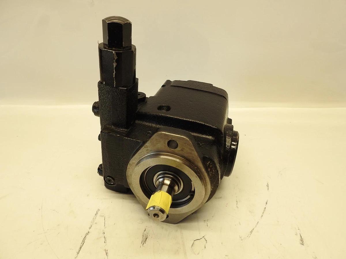 New OilGear PVWJ-011-A1UV-RSAY-P-1NN/H004NN Hydraulic Pump