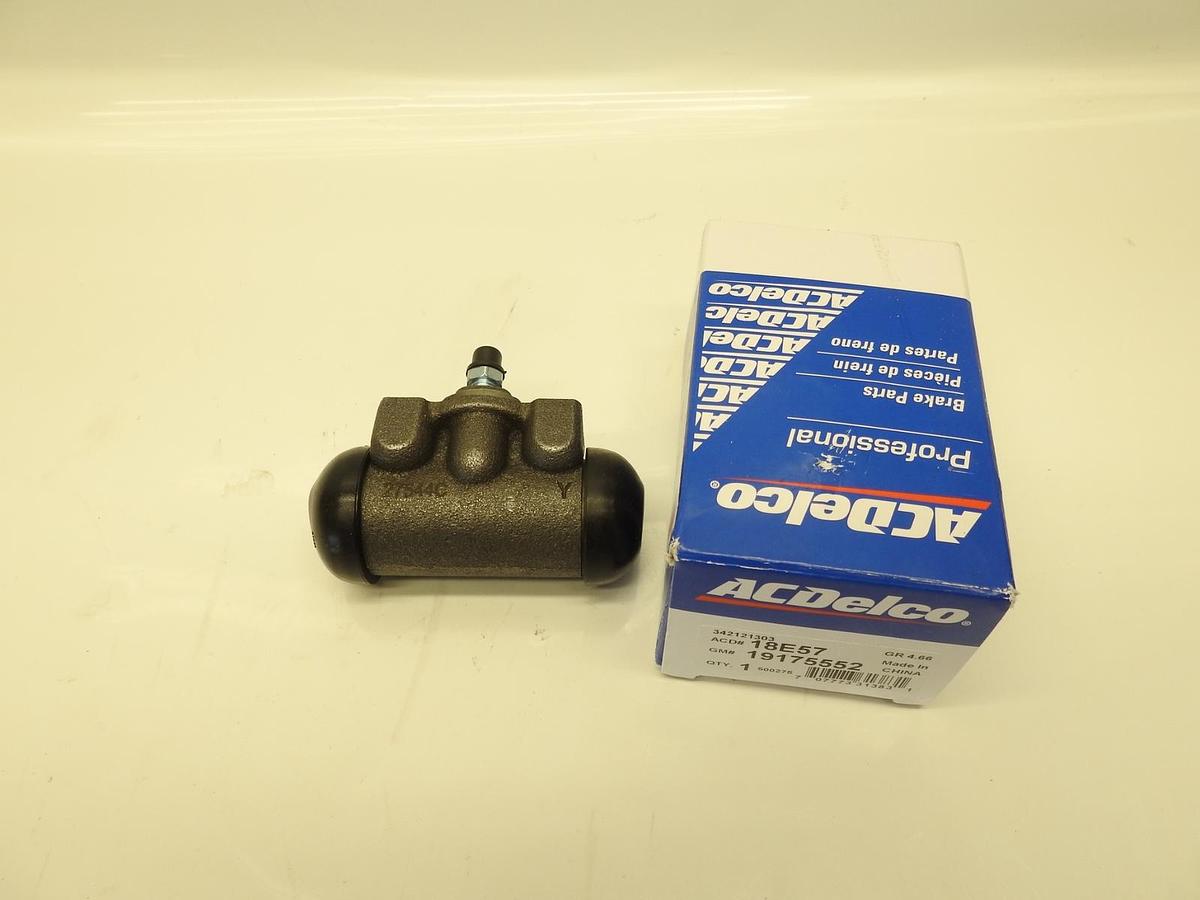 Genuine GM Rear Drum Brake Wheel Cylinder 19175552