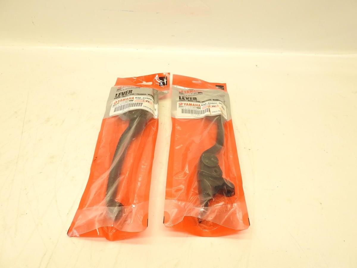 Lot Of 2 NEW 2021 - 2024 YAMAHA MT07 MT-07 MT 07 XSR700 OEM RH FRONT BRAKE LEVER