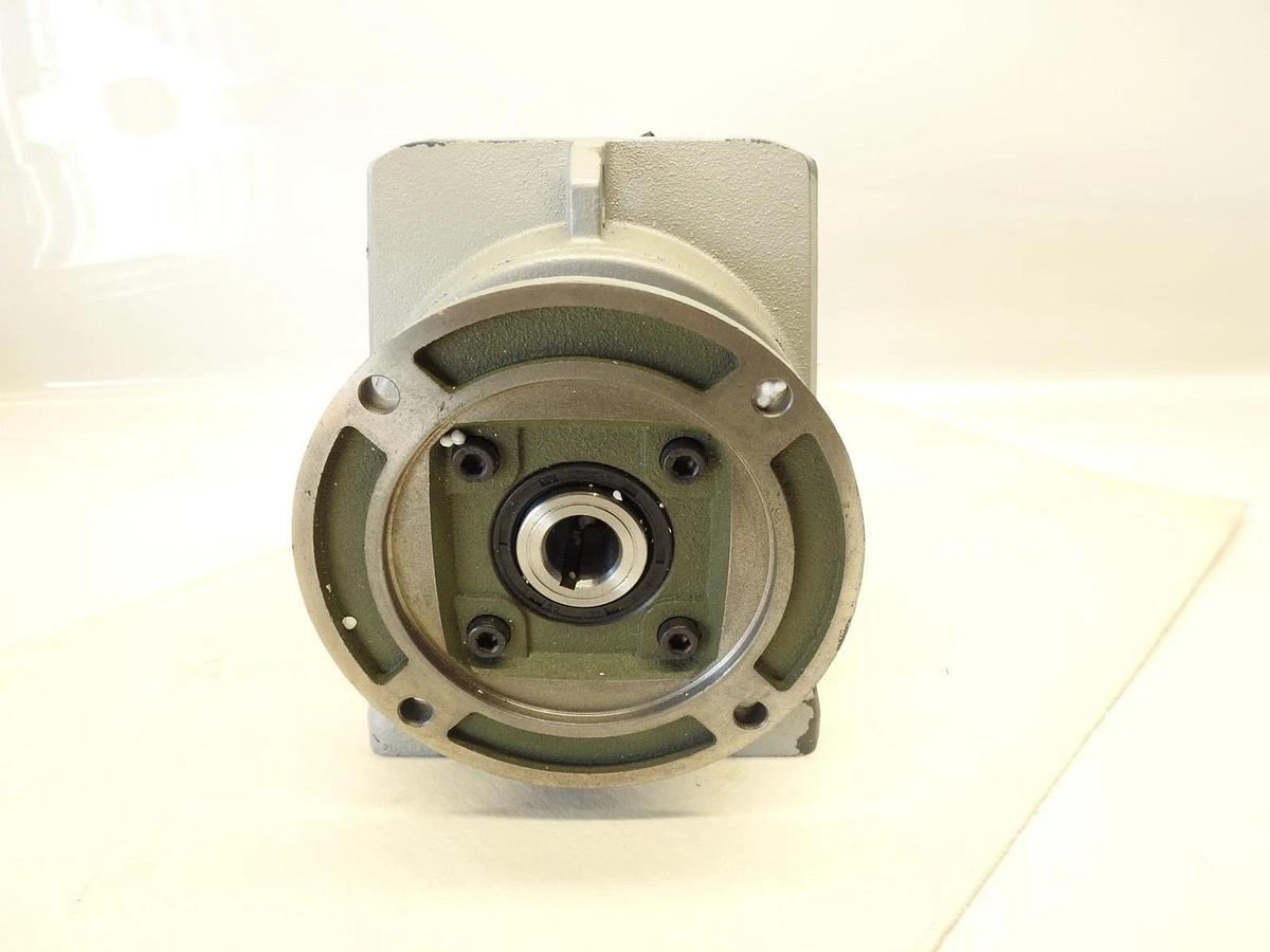 WorldWide WINL47-20/1-145TC 18.37:1 Size 47 2 HP Inline Cast Iron Gear Reducer