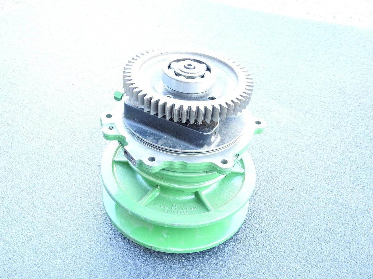 New Oem John Deere Fan Drive Assembly RE588578