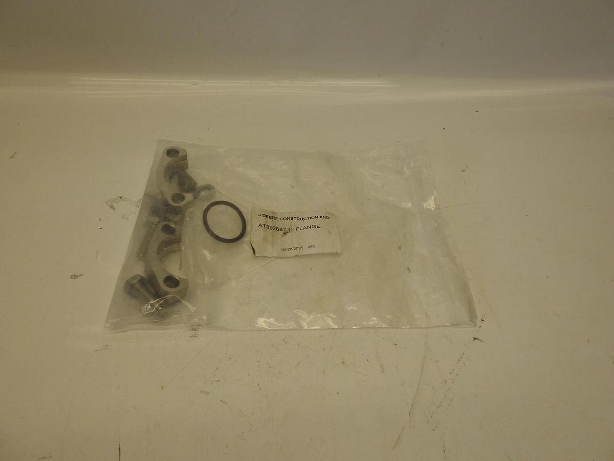 New OEM John Deere 1" Flange Bolt Hydraulic Line Fitting Kit AT392687