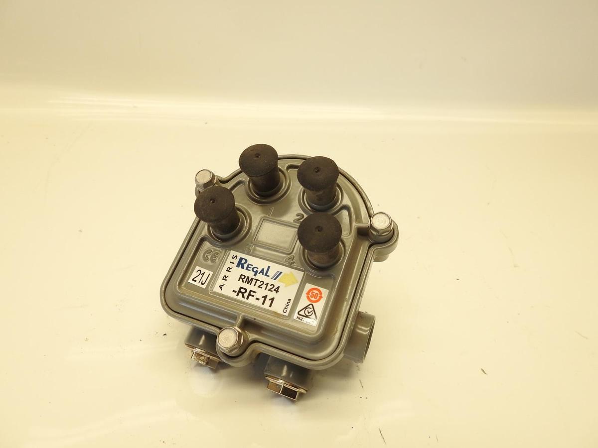 New Regal Tap RMT2124-RF-08 1.2 GHz 8 DB