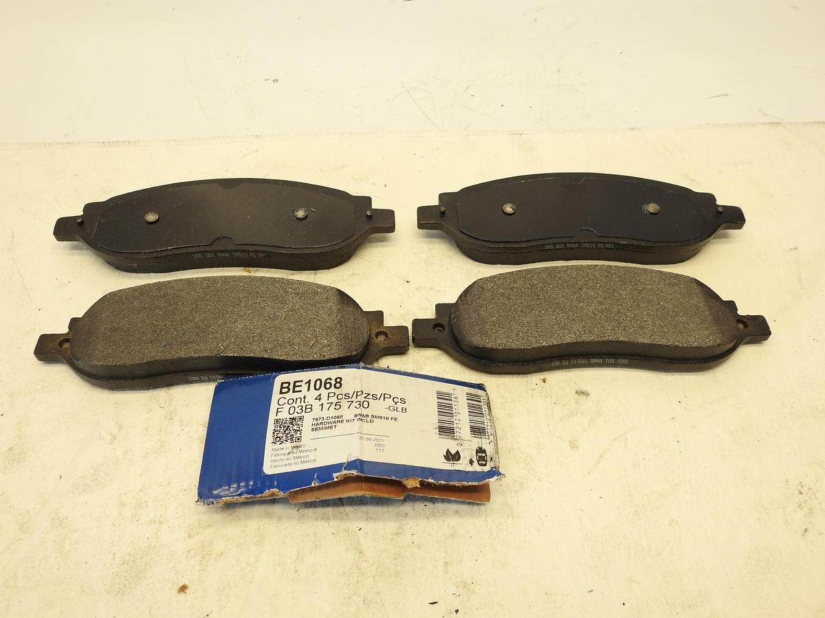 BOSCH BE1068 Blue Semi-Metallic Disc Brake Pad Set - Compatible With Select Ford